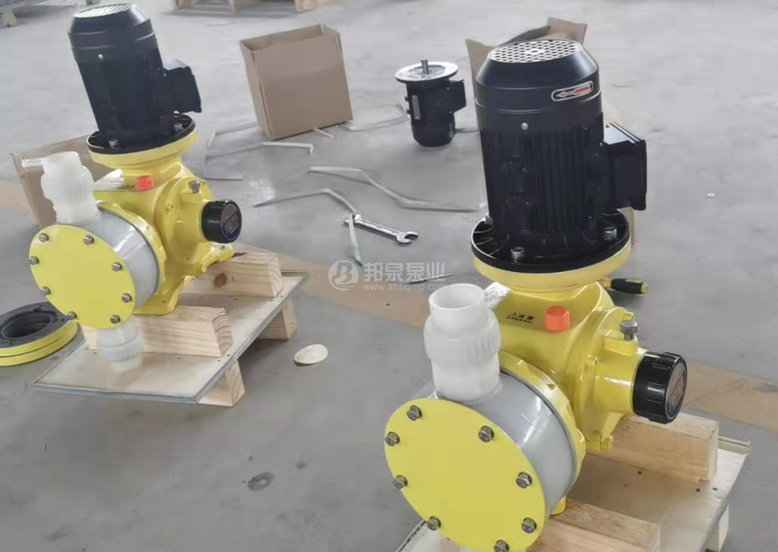 PVDF機(jī)械隔膜計量泵 濃硫酸計量泵